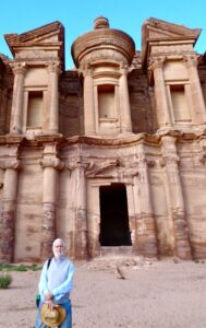 49. El Monasterio. Petra (Jordania). 9 de mayo de 2014.